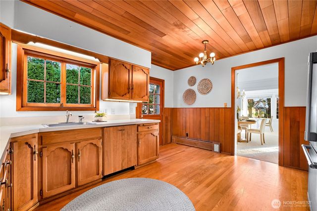 1029 16th Street, Bellingham, WA 98225