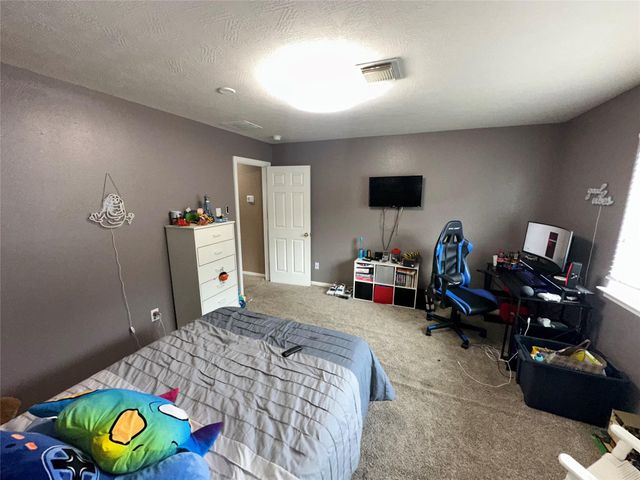 22207 Holly Branch Drive, Tomball, TX 77375