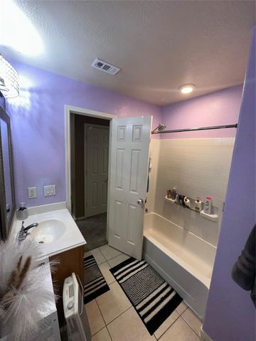 22207 Holly Branch Drive, Tomball, TX 77375