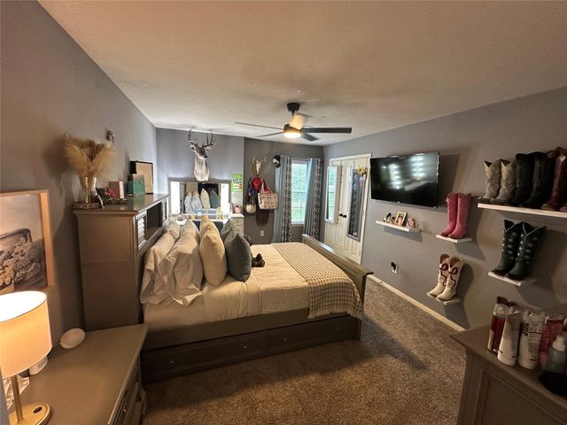 22207 Holly Branch Drive, Tomball, TX 77375