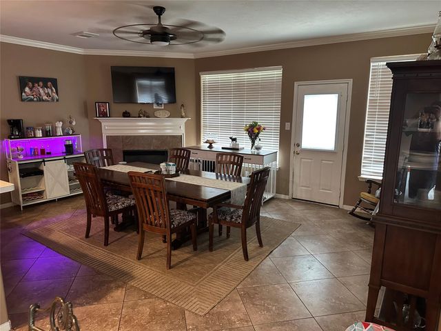 22207 Holly Branch Drive, Tomball, TX 77375