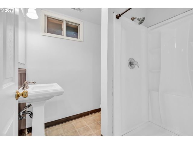 13675 Se 177TH Ave, Damascus, OR 97089