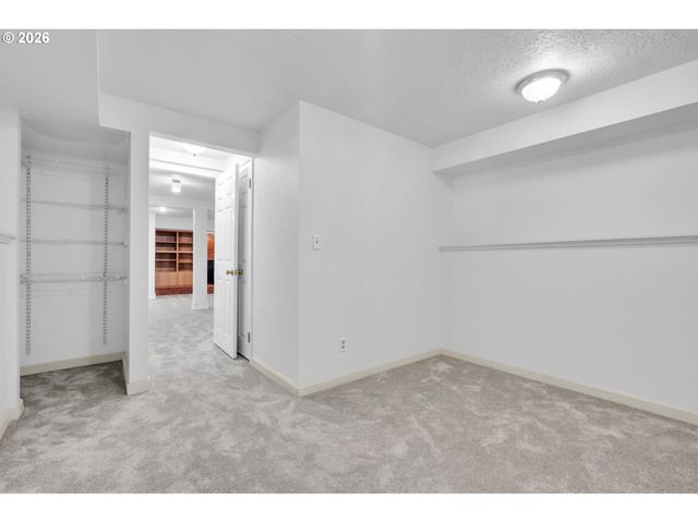 13675 Se 177TH Ave, Damascus, OR 97089