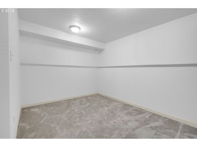 13675 Se 177TH Ave, Damascus, OR 97089