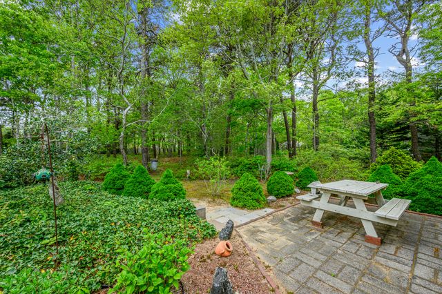 59 Beverly Road, West Yarmouth, MA 02673