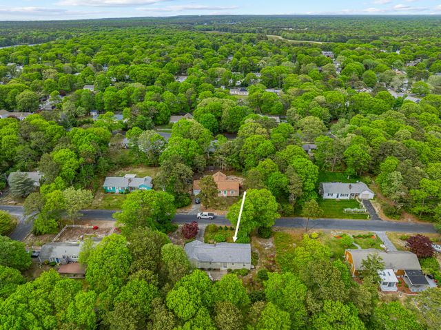 59 Beverly Road, West Yarmouth, MA 02673