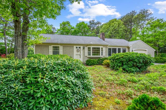 59 Beverly Road, West Yarmouth, MA 02673