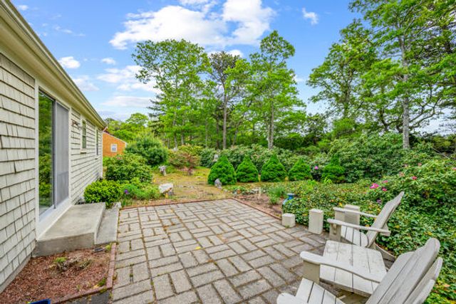 59 Beverly Road, West Yarmouth, MA 02673