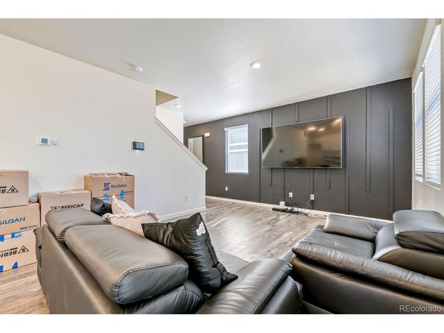 1109 Sunrise Dr, Brighton, CO 80603