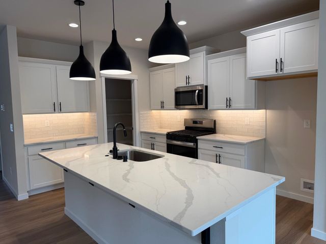 3209 S Custer Ln, Spokane, WA 99223