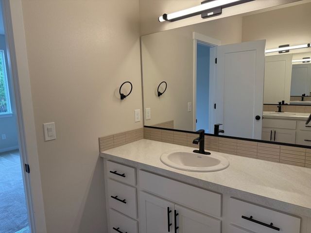 3209 S Custer Ln, Spokane, WA 99223