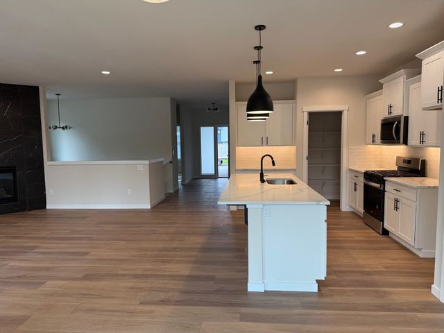 3209 S Custer Ln, Spokane, WA 99223