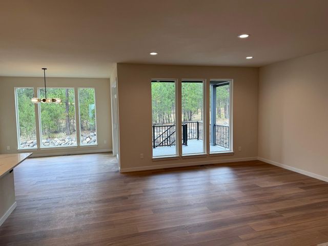 3209 S Custer Ln, Spokane, WA 99223