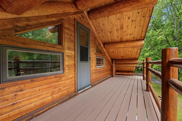 N10226 County Road 356, Daggett, MI 49821