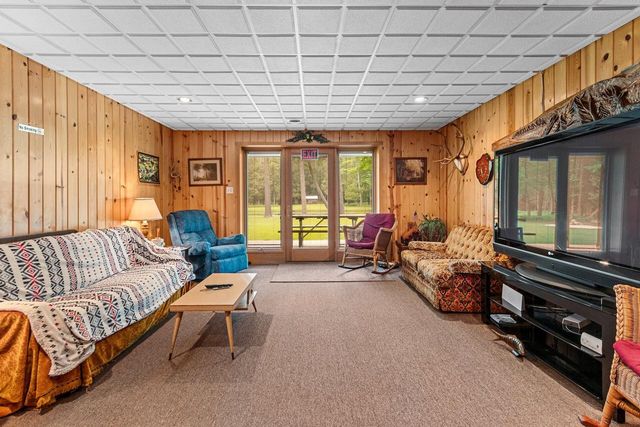 N10226 County Road 356, Daggett, MI 49821