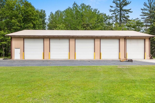 N10226 County Road 356, Daggett, MI 49821