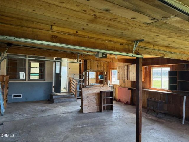 327 S Franklin Street, Fort Bragg, CA 95437