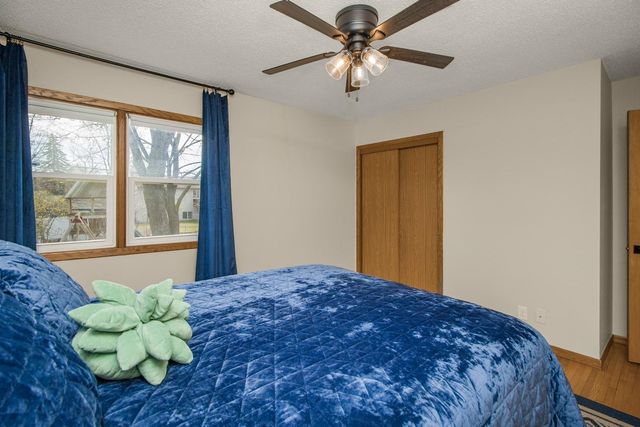 4812 Jersey Avenue N, Crystal, MN 55428