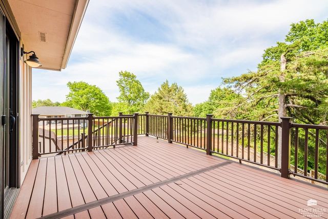 2020 Somerset Square, Manhattan, KS 66503