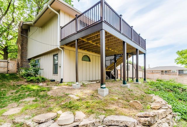 2020 Somerset Square, Manhattan, KS 66503