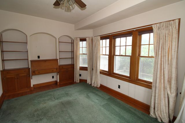 823 W Pine Ave, El Dorado, KS 67042
