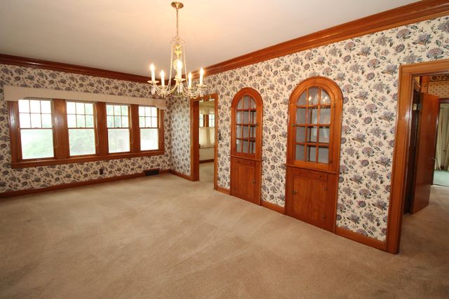 823 W Pine Ave, El Dorado, KS 67042