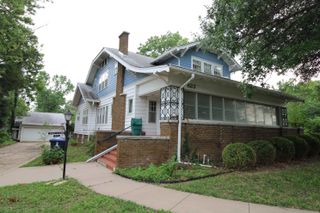 823 W Pine Ave, El Dorado, KS 67042