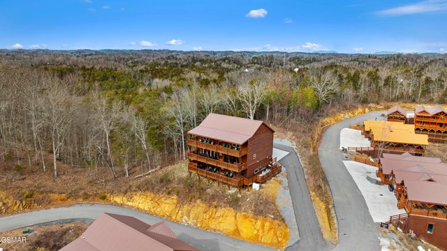 2629 Jerusalem Way, Sevierville, TN 37876