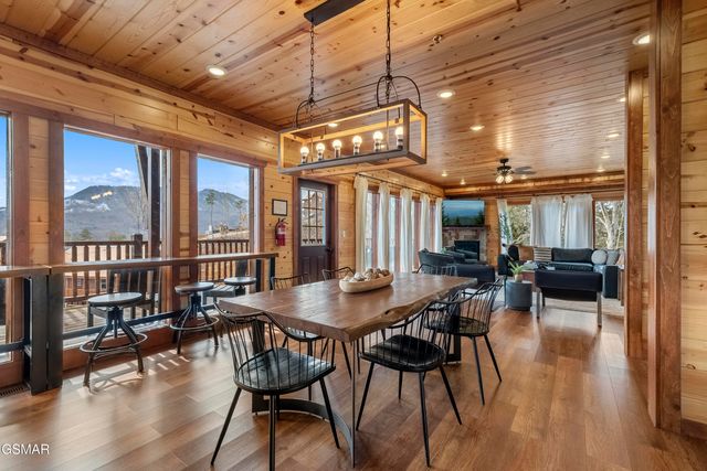 2629 Jerusalem Way, Sevierville, TN 37876