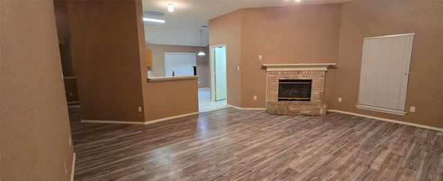 1912 Chapman Drive, Lancaster, TX 75134
