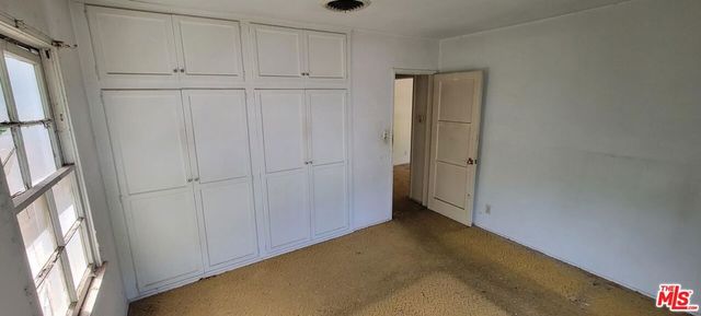 6555 De Celis Place, Van Nuys, CA 91406
