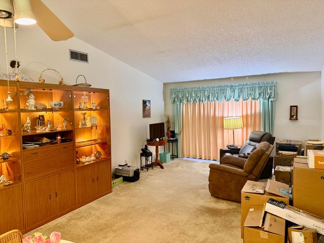 5624 Biscayne Drive, Greenacres, FL 33463