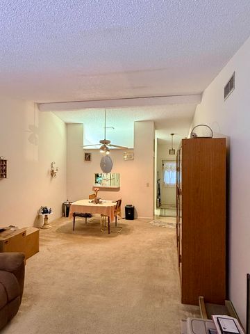 5624 Biscayne Drive, Greenacres, FL 33463