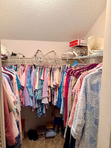 5624 Biscayne Drive, Greenacres, FL 33463