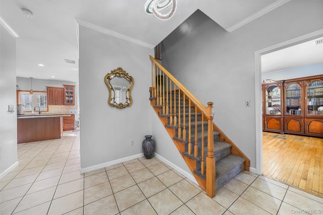 12 Damian Court, Chester, NY 10918