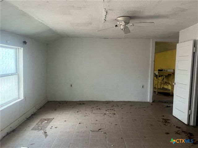 612 S 7th Street, Temple, TX 76504