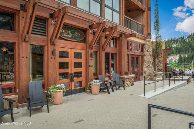 124 Village Ln, # 204, Sandpoint, ID 83864