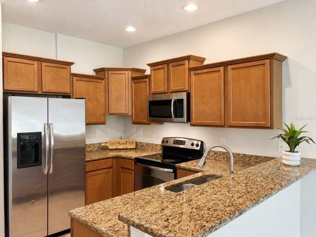 11155 SAVANNAH LANDING CIRCLE, Orlando, FL 32832