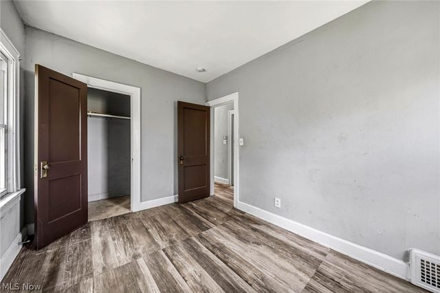 1735 Clarkstone Road, Cleveland, OH 44112