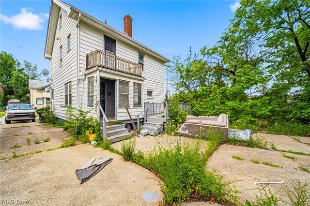 1735 Clarkstone Road, Cleveland, OH 44112