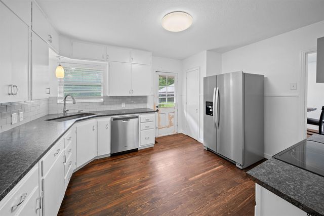 2717 Crestview, Tyler, TX 75701