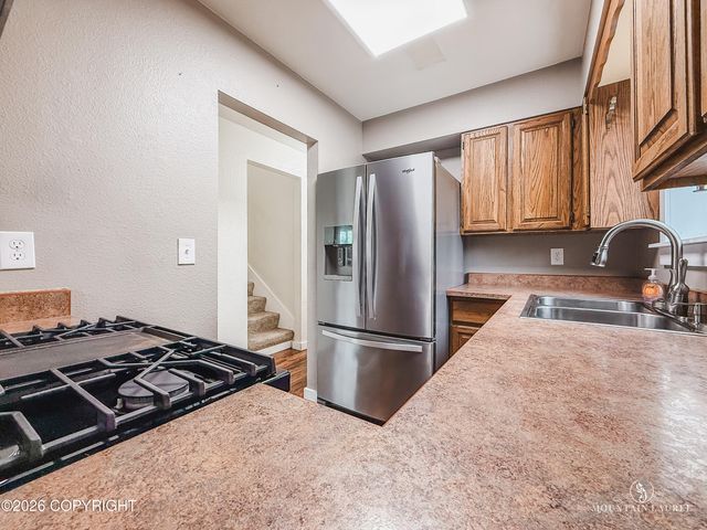 3825 E Palmdale Drive, Wasilla, AK 99654