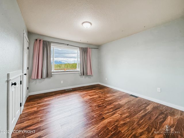3825 E Palmdale Drive, Wasilla, AK 99654