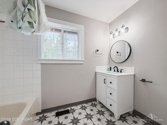 3825 E Palmdale Drive, Wasilla, AK 99654