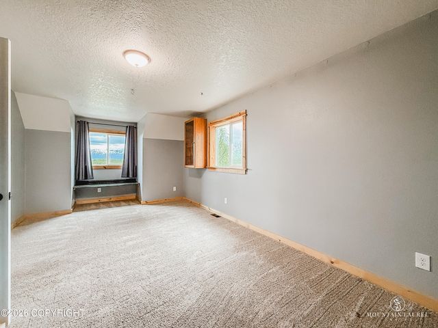 3825 E Palmdale Drive, Wasilla, AK 99654
