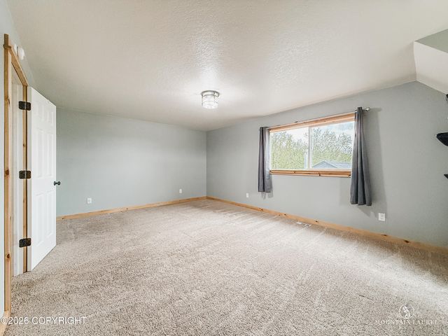 3825 E Palmdale Drive, Wasilla, AK 99654