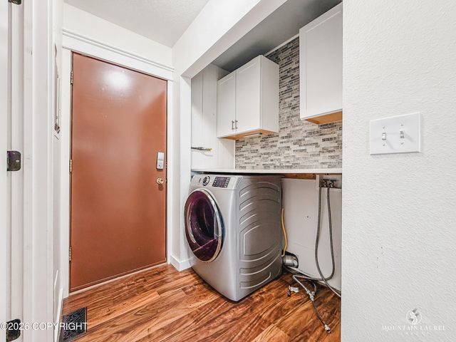3825 E Palmdale Drive, Wasilla, AK 99654