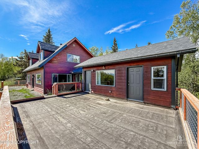 3825 E Palmdale Drive, Wasilla, AK 99654