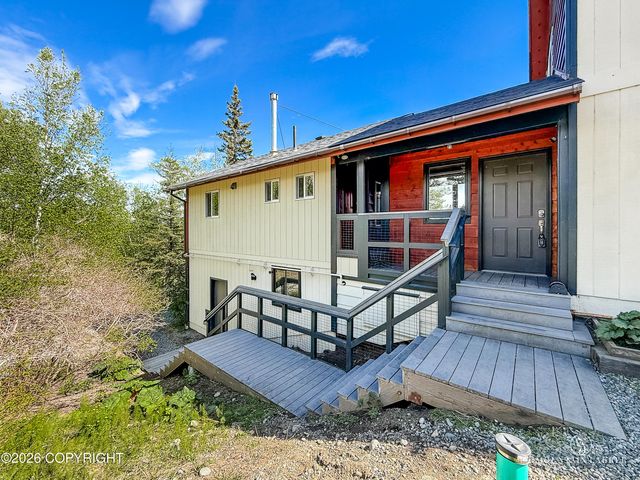 3825 E Palmdale Drive, Wasilla, AK 99654