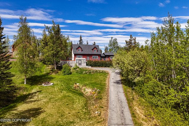 3825 E Palmdale Drive, Wasilla, AK 99654